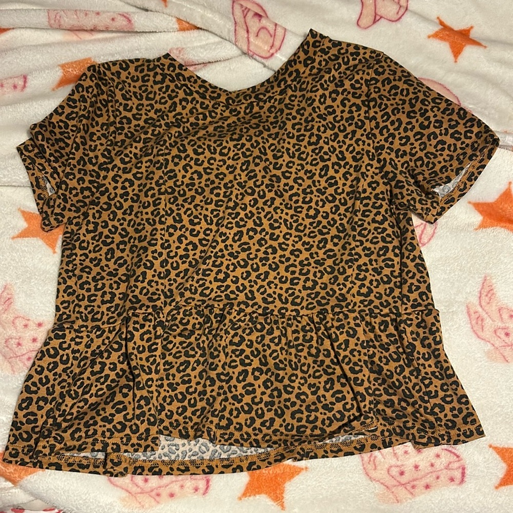 Really good quality. Only worn once.